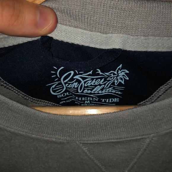 Super soft sweater from Southern Tide - Picture 2 of 3